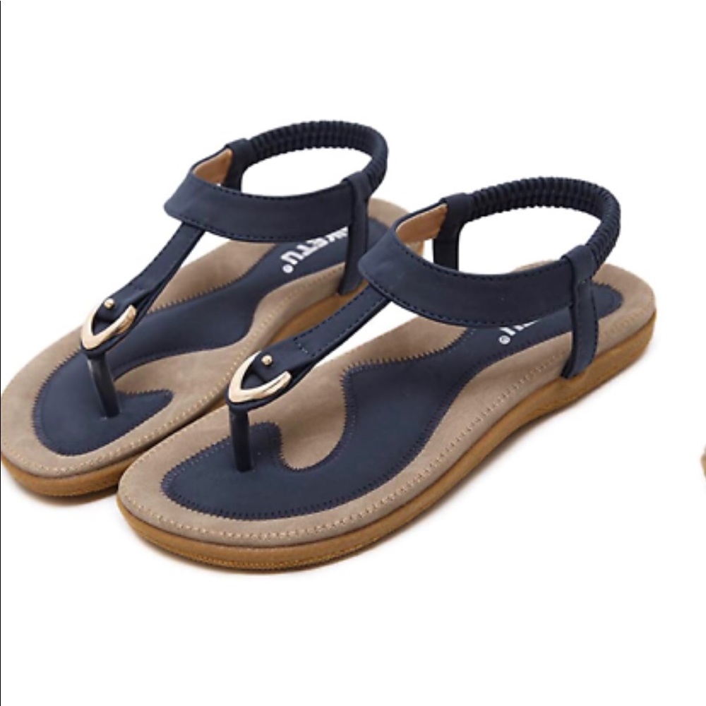 Slingback T-strap flip flop